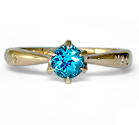 ブルートパーズ