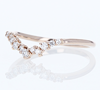 カスミ草をイメージしたデザイン