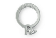 イニシャルRのベビーリング