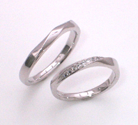 『Ｈｉｎｅｒｉ　ｃｈｉｃ』～スタイリッシュなひねり～