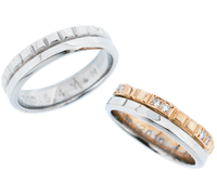 ピンクゴールド