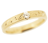 ゴールドの指輪