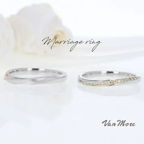 プラチナベースにイエローゴールド