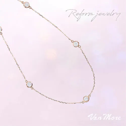 ダイヤステーションネックレス