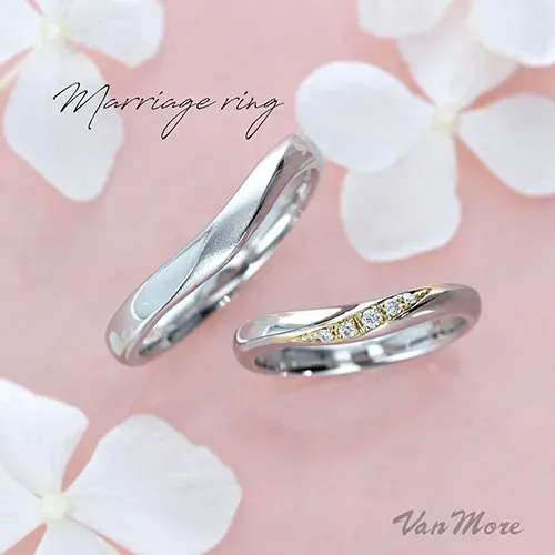 重ね着けも綺麗なご結婚指輪