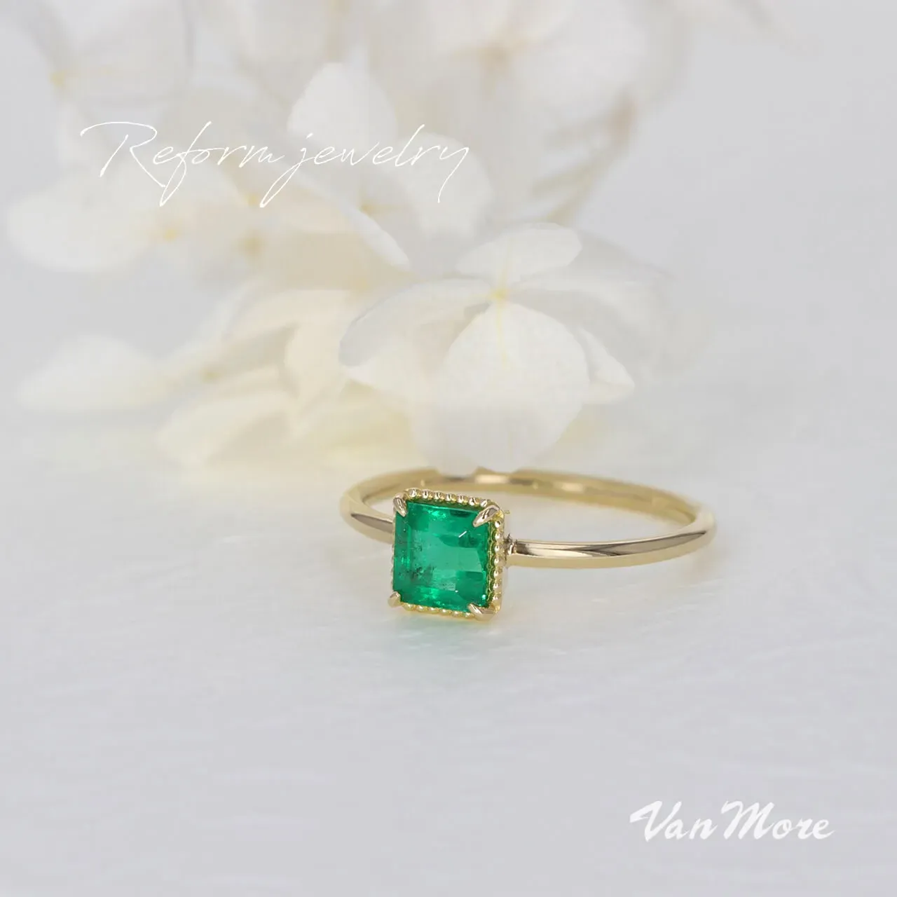 K18リングエメラルド