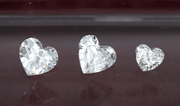 ハートシェイプ3つ