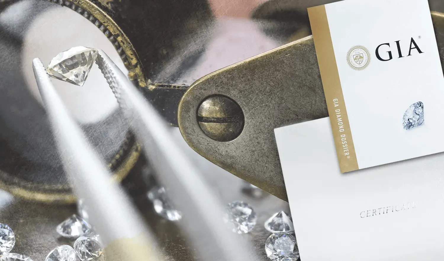 GIA鑑定書イメージ