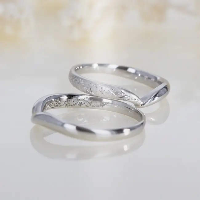 完成したオーダーメイドの結婚指輪